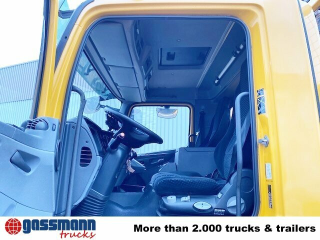 Mercedes-Benz Axor 1833 L 4x2 mit Heckkran Hiab XS 133 K-2 - شاحنات مسطحة, شاحنة كرين: صورة 2 Mercedes-Benz Axor 1833 L 4x2 mit Heckkran Hiab XS 133 K-2 - شاحنات مسطحة, شاحنة كرين: صورة 2