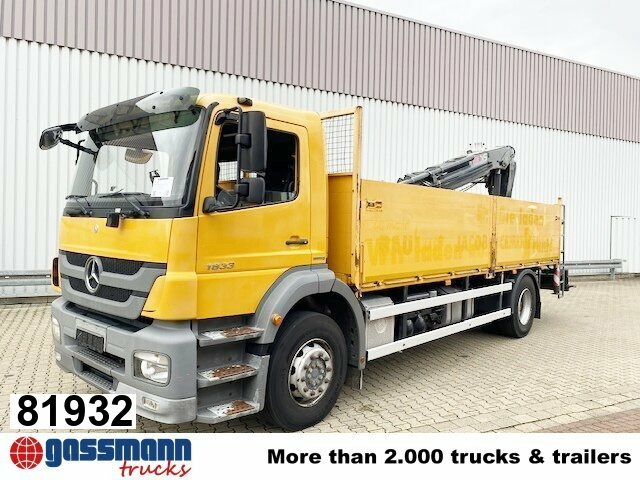 Mercedes-Benz Axor 1833 L 4x2 mit Heckkran Hiab XS 133 K-2 - شاحنات مسطحة, شاحنة كرين: صورة 1 Mercedes-Benz Axor 1833 L 4x2 mit Heckkran Hiab XS 133 K-2 - شاحنات مسطحة, شاحنة كرين: صورة 1