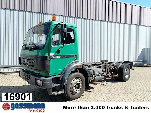 Mercedes-Benz SK 1924 L 4x2 - شاحنة ذات خطاف: صورة 1 Mercedes-Benz SK 1924 L 4x2 - شاحنة ذات خطاف: صورة 1