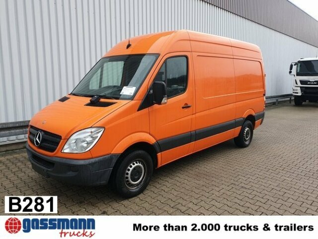 Mercedes-Benz Sprinter 313 KA 4x2 - فان: صورة 1 Mercedes-Benz Sprinter 313 KA 4x2 - فان: صورة 1