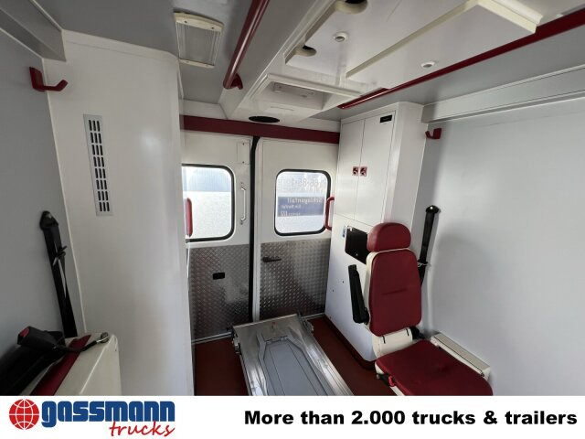 Mercedes-Benz Sprinter 516 CDI 4x2, Rettungswagen, Retarder - فان: صورة 4 Mercedes-Benz Sprinter 516 CDI 4x2, Rettungswagen, Retarder - فان: صورة 4