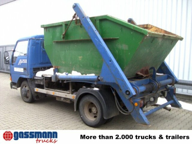 Mitsubishi Canter 4x2 - شاحنة نقل المخلفات: صورة 2 Mitsubishi Canter 4x2 - شاحنة نقل المخلفات: صورة 2