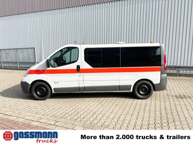 Renault Trafik 2.0 dCi115 4x2, Krankentransporter - سيارة اسعاف: صورة 4 Renault Trafik 2.0 dCi115 4x2, Krankentransporter - سيارة اسعاف: صورة 4