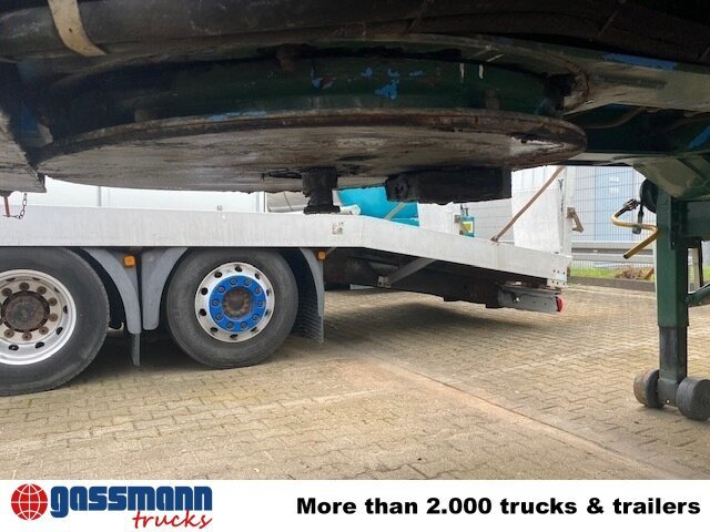 SCHELLING 504 H 22 mit Kran Ferrari 708, 7m/t - نصف مقطورة مسطحة: صورة 2 SCHELLING 504 H 22 mit Kran Ferrari 708, 7m/t - نصف مقطورة مسطحة: صورة 2