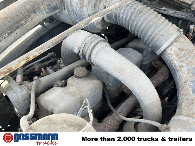Saurer V5 4x2 - شاحنات مسطحة: صورة 4 Saurer V5 4x2 - شاحنات مسطحة: صورة 4