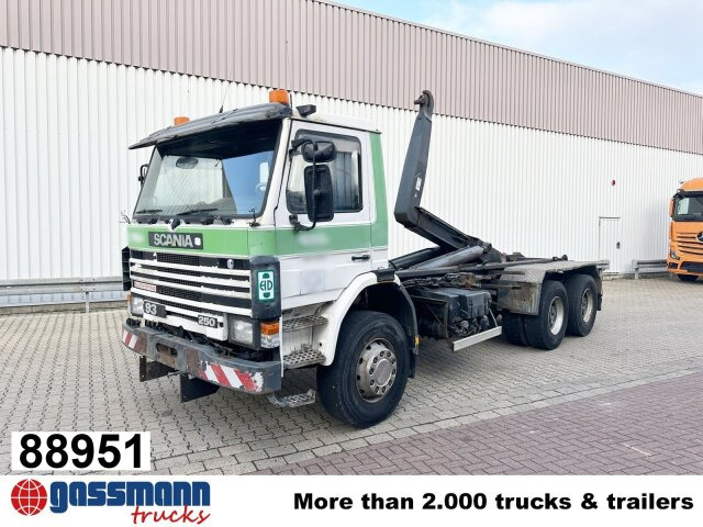 Scania P93 HK 250 6x4L, Abrollkipper - شاحنة ذات خطاف: صورة 1 Scania P93 HK 250 6x4L, Abrollkipper - شاحنة ذات خطاف: صورة 1