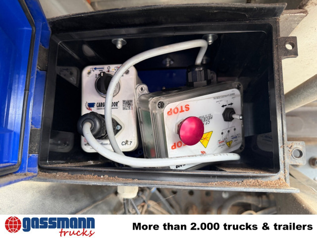 Schubbodenaufbau mit Plane ca 29m³, Funk - شاحنة مقفلة: صورة 5 Schubbodenaufbau mit Plane ca 29m³, Funk - شاحنة مقفلة: صورة 5