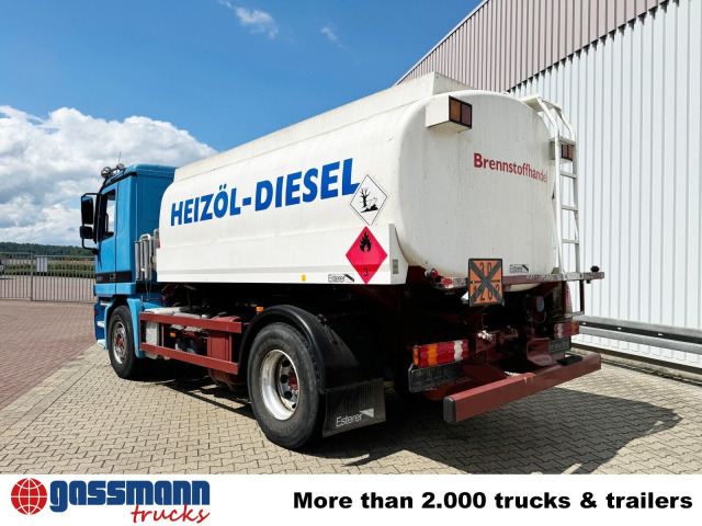 Tankaufbau ca. 13.350l, 2 Kammern - شاحنة صهريج: صورة 2 Tankaufbau ca. 13.350l, 2 Kammern - شاحنة صهريج: صورة 2