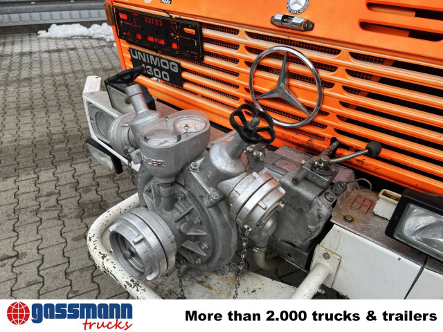 Unimog U 1300 L 4x4 Doka, LF8 - سيارة اسعاف: صورة 2 Unimog U 1300 L 4x4 Doka, LF8 - سيارة اسعاف: صورة 2