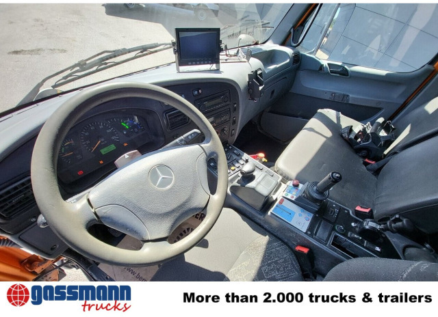 Unimog U 20 4x4, Zapfwelle, Kran Hiab 022D-3 HiDuo, - شاحنة التوصيل: صورة 3 Unimog U 20 4x4, Zapfwelle, Kran Hiab 022D-3 HiDuo, - شاحنة التوصيل: صورة 3