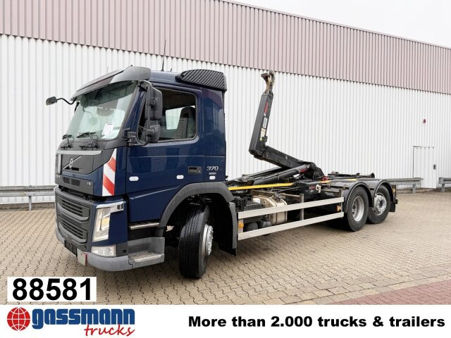 Volvo FM 370/410 6x2, Lenk-/Liftachse - شاحنة ذات خطاف: صورة 1 Volvo FM 370/410 6x2, Lenk-/Liftachse - شاحنة ذات خطاف: صورة 1