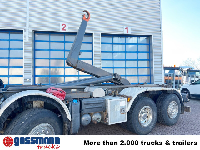 Volvo FM 460 8x2-6, Lenk-/Liftachse, Kran HMF 2020-K4, - شاحنة ذات خطاف, شاحنة كرين: صورة 4 Volvo FM 460 8x2-6, Lenk-/Liftachse, Kran HMF 2020-K4, - شاحنة ذات خطاف, شاحنة كرين: صورة 4