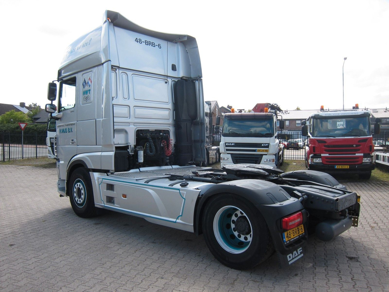 DAF XF 480 Super Space Retarder 2xTank - وحدة جر: صورة 4 DAF XF 480 Super Space Retarder 2xTank - وحدة جر: صورة 4