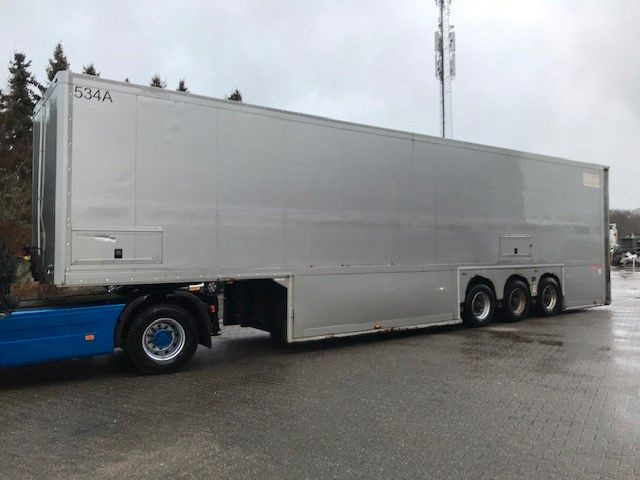 Langendorf Doppeldecker-Rennanhänger mit Hebebühne - نصف مقطورة صندوق مغلق: صورة 1 Langendorf Doppeldecker-Rennanhänger mit Hebebühne - نصف مقطورة صندوق مغلق: صورة 1