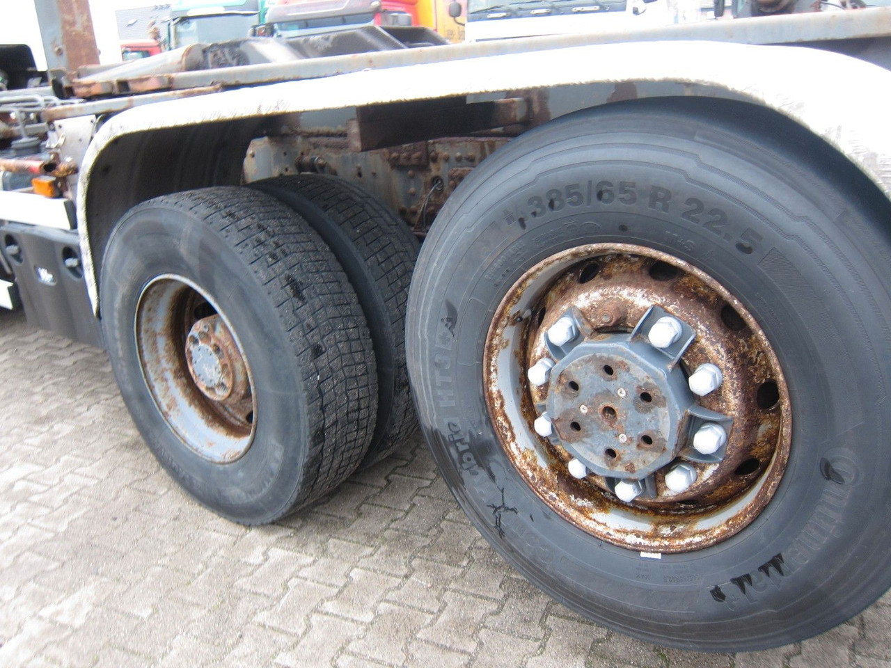 Volvo FH 460 Globe 8X2 Haken 25T Manual Ap-Achse - شاحنة ذات خطاف: صورة 5 Volvo FH 460 Globe 8X2 Haken 25T Manual Ap-Achse - شاحنة ذات خطاف: صورة 5