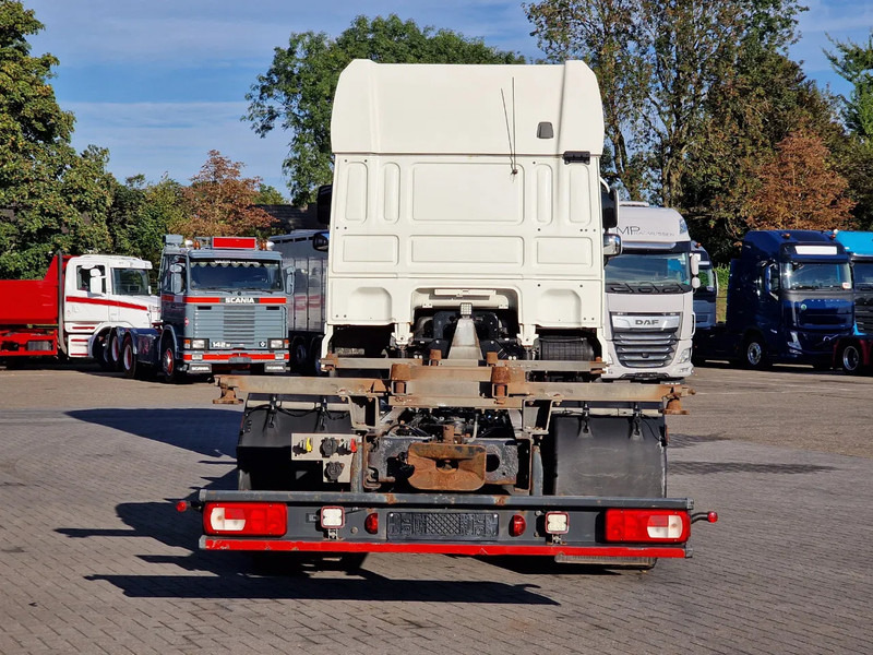 DAF XF 410 SuperSpaceCab 4x2 BDF - Retarder - Full air - 5.70 WB - شاحنات الحاويات / جسم علوي قابل للتغيير شاحنة: صورة 5 DAF XF 410 SuperSpaceCab 4x2 BDF - Retarder - Full air - 5.70 WB - شاحنات الحاويات / جسم علوي قابل للتغيير شاحنة: صورة 5