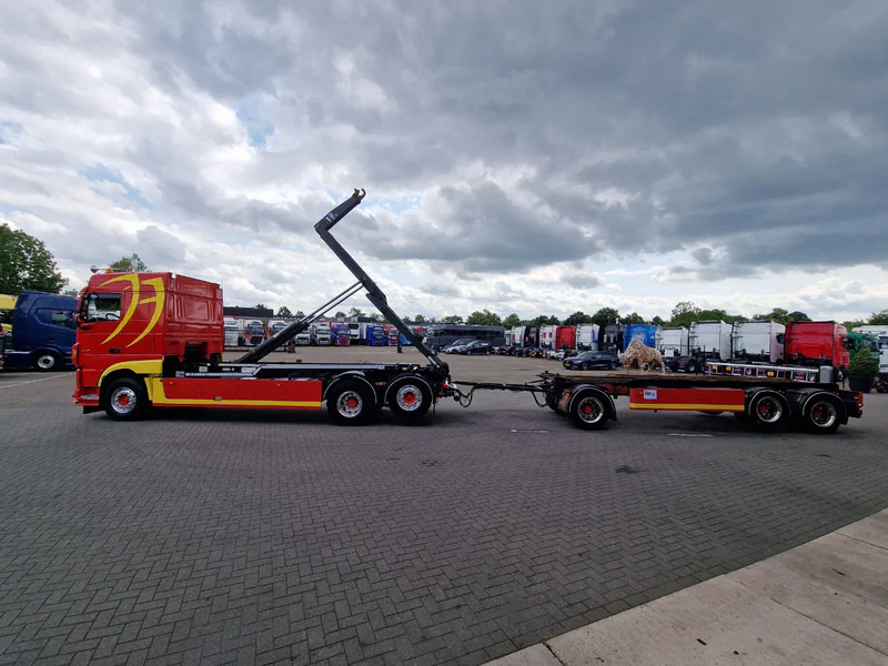 DAF XF 440 SpaceCab 6x2*4 - VDL Hooklift 21T + GS Meppel trailer 2004 - شاحنة - نظام الكابلات: صورة 4 DAF XF 440 SpaceCab 6x2*4 - VDL Hooklift 21T + GS Meppel trailer 2004 - شاحنة - نظام الكابلات: صورة 4