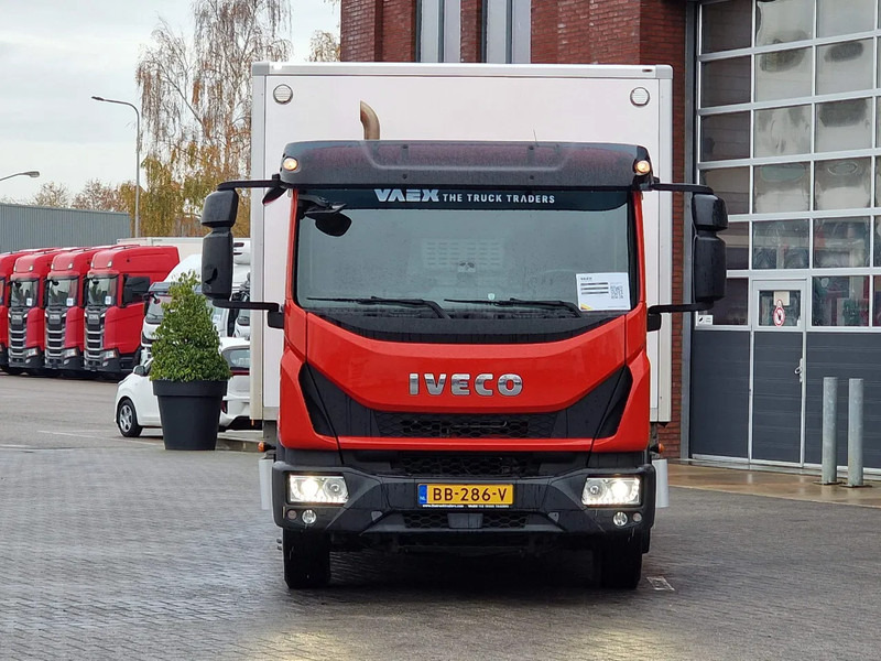 Iveco EuroCargo 120 210 - Isotherm box - Zepro loadlift - Low KM - Airco - Camera - شاحنة مقفلة: صورة 2 Iveco EuroCargo 120 210 - Isotherm box - Zepro loadlift - Low KM - Airco - Camera - شاحنة مقفلة: صورة 2