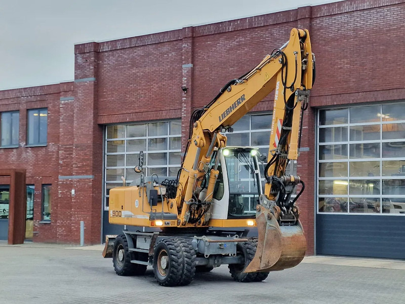 Liebherr A900C - 95 KW - Central Greasing - - حفارة دولاب: صورة 1 Liebherr A900C - 95 KW - Central Greasing - - حفارة دولاب: صورة 1