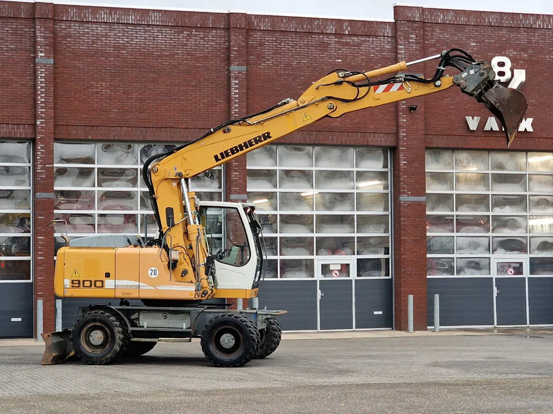 Liebherr A900C - 95 KW - Central Greasing - - حفارة دولاب: صورة 2 Liebherr A900C - 95 KW - Central Greasing - - حفارة دولاب: صورة 2