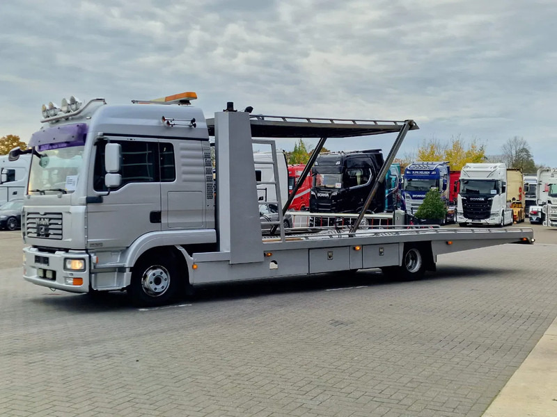 MAN TGL 12.240 4x2 Cartransporter - 12T - AS Tronic - Hydraulic deck - Sleeper cab - شاحنة نقل سيارات شاحنة: صورة 5 MAN TGL 12.240 4x2 Cartransporter - 12T - AS Tronic - Hydraulic deck - Sleeper cab - شاحنة نقل سيارات شاحنة: صورة 5