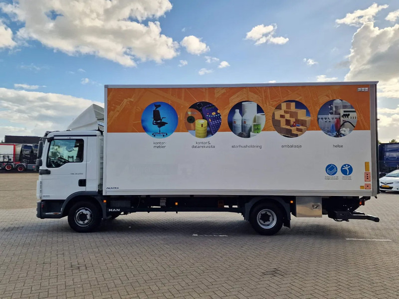 MAN TGL 12.250 4x2 - Box - Loadlift - Euro 5 - Automatic gearbox - Camera - شاحنة مقفلة: صورة 4 MAN TGL 12.250 4x2 - Box - Loadlift - Euro 5 - Automatic gearbox - Camera - شاحنة مقفلة: صورة 4