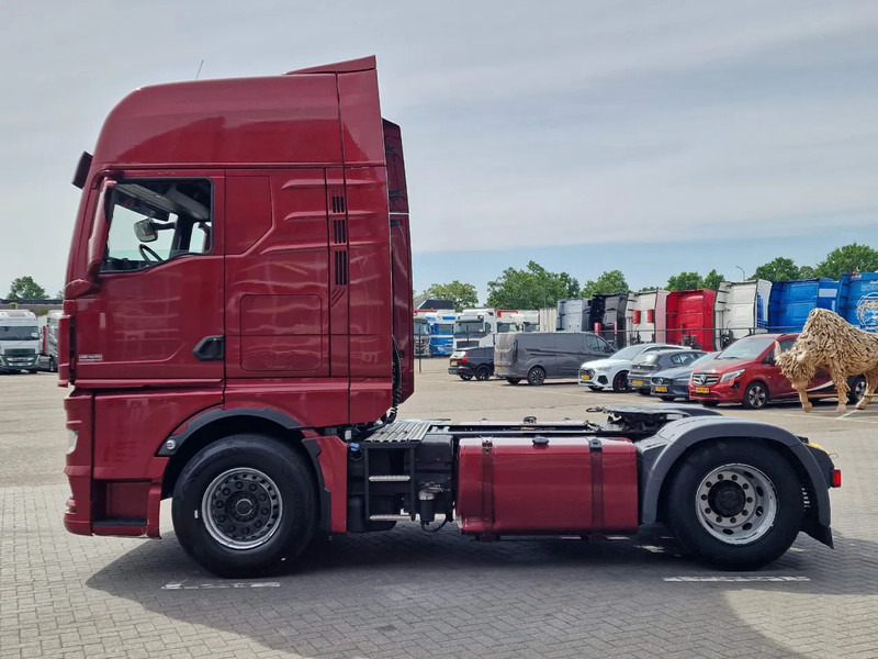 MAN TGX 18.510 4x2 - Retarder - Night clima - 2x tank - Navi - Full spoiler - وحدة جر: صورة 4 MAN TGX 18.510 4x2 - Retarder - Night clima - 2x tank - Navi - Full spoiler - وحدة جر: صورة 4