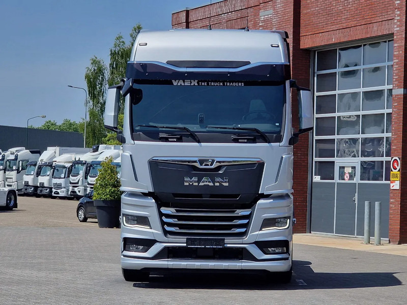 MAN TGX 18.540 GX - New - Retarder - Night clima - Alcoa - Show truck - Ledbar - - وحدة جر: صورة 2 MAN TGX 18.540 GX - New - Retarder - Night clima - Alcoa - Show truck - Ledbar - - وحدة جر: صورة 2