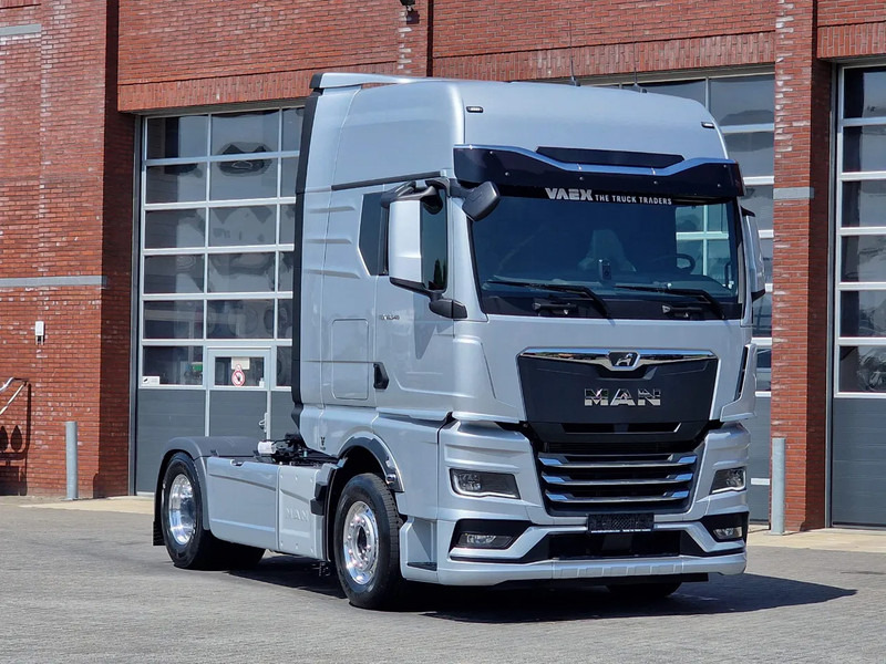 MAN TGX 18.540 GX - New - Retarder - Night clima - Alcoa - Show truck - Ledbar - - وحدة جر: صورة 1 MAN TGX 18.540 GX - New - Retarder - Night clima - Alcoa - Show truck - Ledbar - - وحدة جر: صورة 1