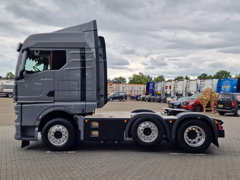 MAN TGX 26.540 6x2/4 - New - Retarder - PTO - Custom exterior - Chassis cover - NEW - وحدة جر: صورة 4 MAN TGX 26.540 6x2/4 - New - Retarder - PTO - Custom exterior - Chassis cover - NEW - وحدة جر: صورة 4