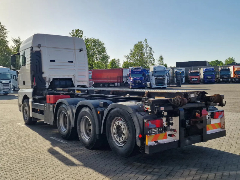 MAN TGX 32.560 8x4*4 - Cable system - Retarder - Euro 6 - Steering axle - - شاحنة - نظام الكابلات: صورة 5 MAN TGX 32.560 8x4*4 - Cable system - Retarder - Euro 6 - Steering axle - - شاحنة - نظام الكابلات: صورة 5
