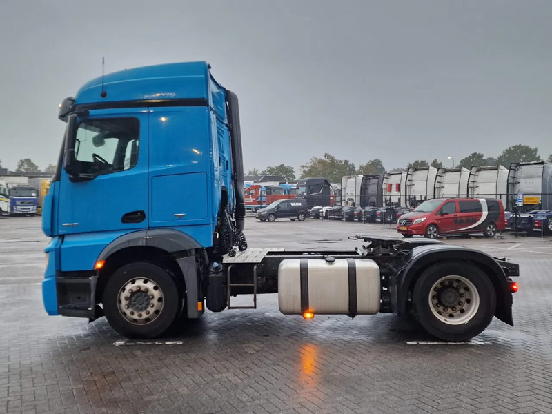 Mercedes-Benz Actros 1842 - 4x2 - Streamspace - Euro 6 - Fridge - وحدة جر: صورة 4 Mercedes-Benz Actros 1842 - 4x2 - Streamspace - Euro 6 - Fridge - وحدة جر: صورة 4