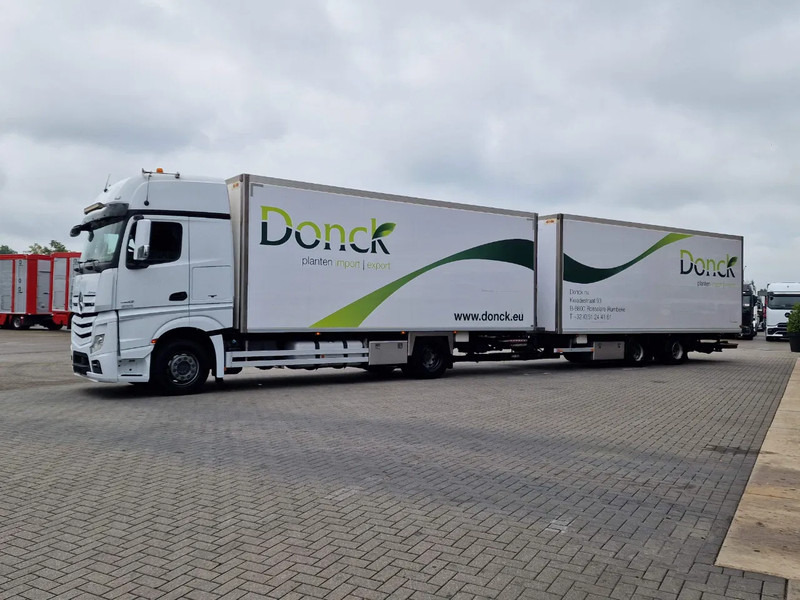 Mercedes-Benz Actros 1942 4x2 - Box with Loadlift - Full air + Pacton Trailer Loadlift - Heating system - شاحنة مقفلة: صورة 3 Mercedes-Benz Actros 1942 4x2 - Box with Loadlift - Full air + Pacton Trailer Loadlift - Heating system - شاحنة مقفلة: صورة 3