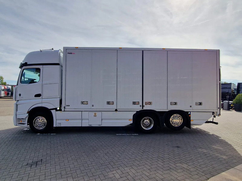 Mercedes-Benz Actros 2545 6x2*4 - Box with sidedoors - Loadlift - Steering axle - Full air - Camera - شاحنة مقفلة: صورة 4 Mercedes-Benz Actros 2545 6x2*4 - Box with sidedoors - Loadlift - Steering axle - Full air - Camera - شاحنة مقفلة: صورة 4