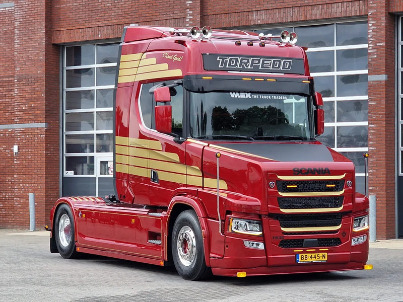Scania 530ST V8 NGS Tuft R Torpedo - New - Full spec - BUFFL In- and Exterior - Show truck - وحدة جر: صورة 1 Scania 530ST V8 NGS Tuft R Torpedo - New - Full spec - BUFFL In- and Exterior - Show truck - وحدة جر: صورة 1