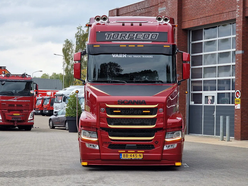 Scania 530ST V8 NGS Tuft R Torpedo - New - Full spec - BUFFL In- and Exterior - Show truck - وحدة جر: صورة 3 Scania 530ST V8 NGS Tuft R Torpedo - New - Full spec - BUFFL In- and Exterior - Show truck - وحدة جر: صورة 3
