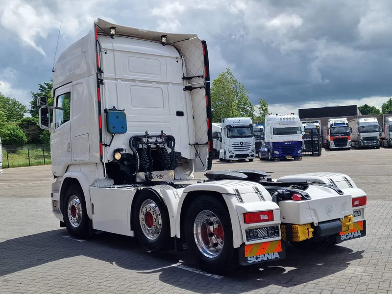 Scania R490 Topline 6x2/4 - Retarder - Night clima - Leather - Full air - Alloy wheels - وحدة جر: صورة 5 Scania R490 Topline 6x2/4 - Retarder - Night clima - Leather - Full air - Alloy wheels - وحدة جر: صورة 5