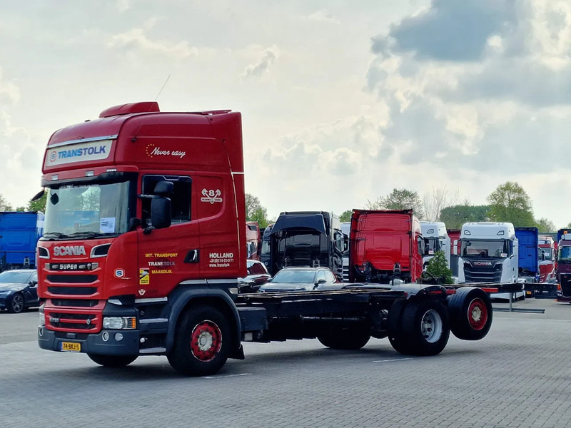 Scania R730 Topline 6x2*4 - Retarder - King of the Road - Night clima - Steering axle - Leather - شاحنة هيكل كابينة: صورة 3 Scania R730 Topline 6x2*4 - Retarder - King of the Road - Night clima - Steering axle - Leather - شاحنة هيكل كابينة: صورة 3