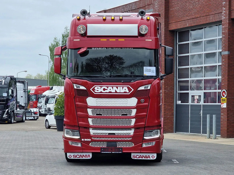 Scania S500 NGS Highline 4x2 - Retarder - Night clima - Full air - Custom interior - Full spoiler - 2 tank - وحدة جر: صورة 2 Scania S500 NGS Highline 4x2 - Retarder - Night clima - Full air - Custom interior - Full spoiler - 2 tank - وحدة جر: صورة 2
