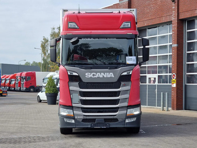 Scania S500 NGS Highline 6x2 - BDF - Full air - Loadlift - Box - Navi - Retarder - شاحنات الحاويات / جسم علوي قابل للتغيير شاحنة: صورة 2 Scania S500 NGS Highline 6x2 - BDF - Full air - Loadlift - Box - Navi - Retarder - شاحنات الحاويات / جسم علوي قابل للتغيير شاحنة: صورة 2