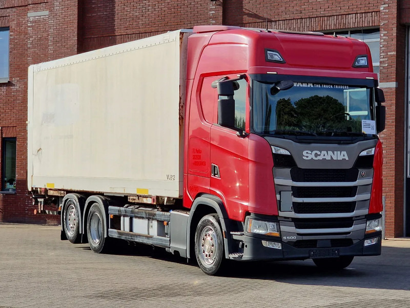 Scania S500 NGS Highline 6x2 - BDF - Full air - Loadlift - Box - Navi - Retarder - شاحنات الحاويات / جسم علوي قابل للتغيير شاحنة: صورة 1 Scania S500 NGS Highline 6x2 - BDF - Full air - Loadlift - Box - Navi - Retarder - شاحنات الحاويات / جسم علوي قابل للتغيير شاحنة: صورة 1