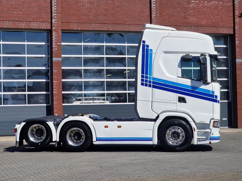 وحدة جر Scania S500 NGS Highline 6x2 - Retarder - Full air - Leather - Led - 2x tank: صورة 8