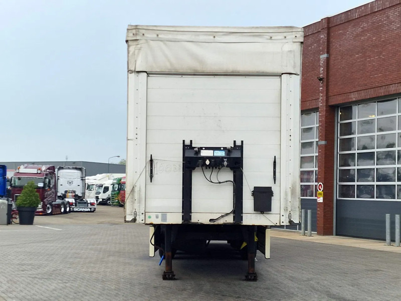 Schwarzmüller Tautliner 3 axle - Loadlift - Lift axle - BPW Axle - Lift axle - Alloy wheels - نصف مقطورة ستارة: صورة 2 Schwarzmüller Tautliner 3 axle - Loadlift - Lift axle - BPW Axle - Lift axle - Alloy wheels - نصف مقطورة ستارة: صورة 2