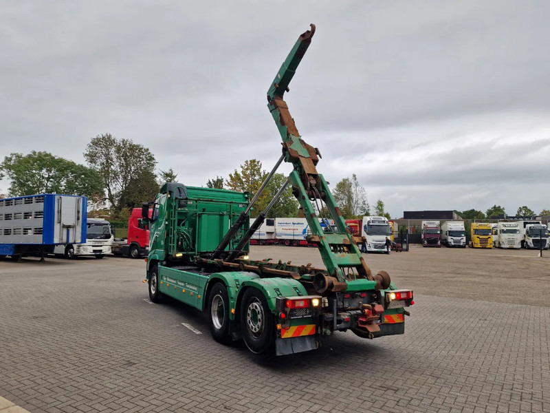 Volvo FH 13.440 6x2*4 - HIAB Hooklift 17T - Euro 5 - I shift - Steering axle - شاحنة ذات خطاف: صورة 5 Volvo FH 13.440 6x2*4 - HIAB Hooklift 17T - Euro 5 - I shift - Steering axle - شاحنة ذات خطاف: صورة 5