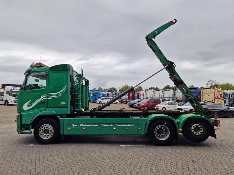 Volvo FH 13.440 6x2*4 - HIAB Hooklift 17T - Euro 5 - I shift - Steering axle - شاحنة ذات خطاف: صورة 4 Volvo FH 13.440 6x2*4 - HIAB Hooklift 17T - Euro 5 - I shift - Steering axle - شاحنة ذات خطاف: صورة 4