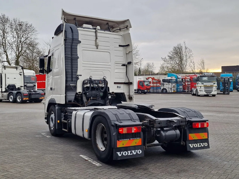 Volvo FH 13.460 Globetrotter 4x2 - Euro 5 EEV - 2x tank - Steel/Air - Fridge - وحدة جر: صورة 5 Volvo FH 13.460 Globetrotter 4x2 - Euro 5 EEV - 2x tank - Steel/Air - Fridge - وحدة جر: صورة 5