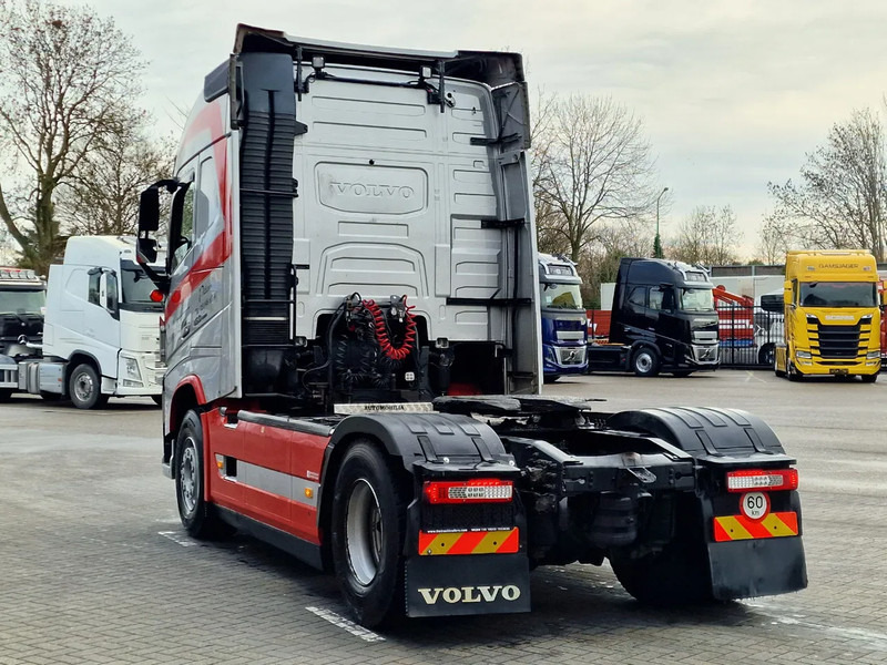 Volvo FH 13.460 Globetrotter 4x2 - PTO/Hydraulic - 2x tank - Steel/Air - وحدة جر: صورة 5 Volvo FH 13.460 Globetrotter 4x2 - PTO/Hydraulic - 2x tank - Steel/Air - وحدة جر: صورة 5