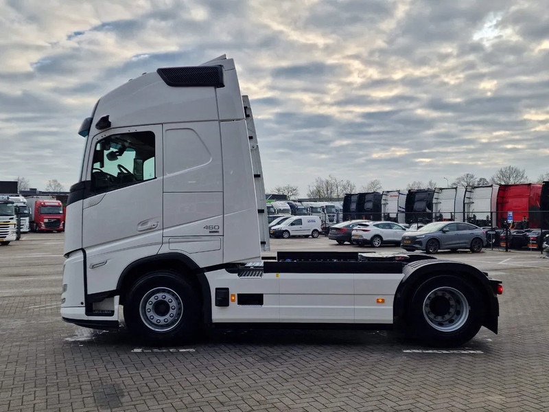 Volvo FH 13.500 Aero Globetrotter XL 4x2 - I Save - I parkcool - 2x tank - Mirror cams - وحدة جر: صورة 4 Volvo FH 13.500 Aero Globetrotter XL 4x2 - I Save - I parkcool - 2x tank - Mirror cams - وحدة جر: صورة 4