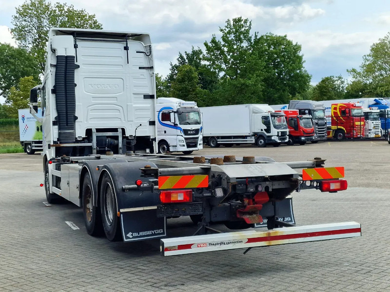 Volvo FH 13.500 Globetrotter XL 6x2 - BDF - Retarder - I parkcool - Full air - 4.90 WB - شاحنات الحاويات / جسم علوي قابل للتغيير شاحنة: صورة 5 Volvo FH 13.500 Globetrotter XL 6x2 - BDF - Retarder - I parkcool - Full air - 4.90 WB - شاحنات الحاويات / جسم علوي قابل للتغيير شاحنة: صورة 5