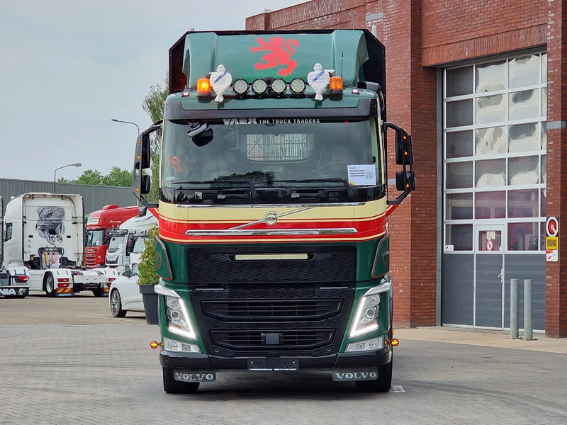 Volvo FH 13.540 6x4 - HIAB / Loglift F125Z 80 Crane - Krane - Grua year 2019 - شاحنة قطع الأشجار, شاحنة كرين: صورة 4 Volvo FH 13.540 6x4 - HIAB / Loglift F125Z 80 Crane - Krane - Grua year 2019 - شاحنة قطع الأشجار, شاحنة كرين: صورة 4